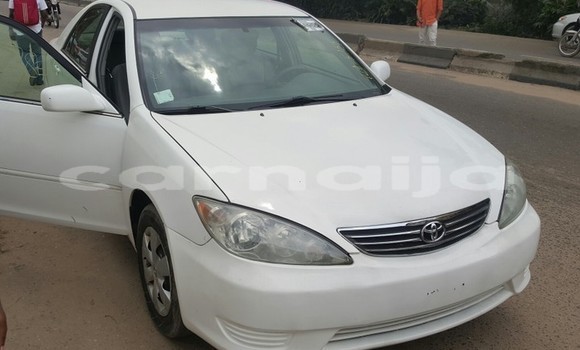 Acheter Occasion Voiture Toyota Camry Bleu à Warri, État du Delta Acheter Occasion Voiture Toyota Camry Bleu à Warri, État du Delta