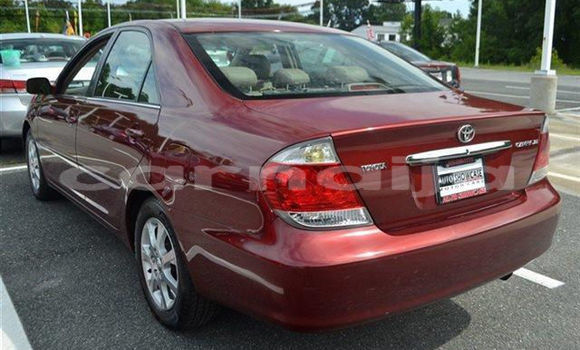 Acheter Neuf Voiture Toyota Camry Rouge à Abuja, État de Lagos Acheter Neuf Voiture Toyota Camry Rouge à Abuja, État de Lagos
