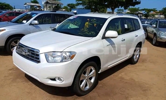 Acheter Neuf Voiture Toyota Highlander Blanc à Anambra, Anambra Acheter Neuf Voiture Toyota Highlander Blanc à Anambra, Anambra
