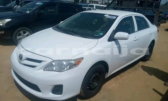 Acheter Occasion Voiture Toyota Corolla Blanc à Abuja, État de Lagos