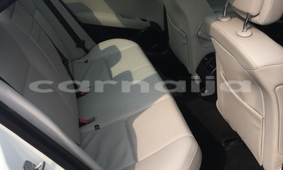 Acheter Neuf Voiture Mercedes-Benz C–Class Blanc à Ikeja, État de Lagos Acheter Neuf Voiture Mercedes-Benz C–Class Blanc à Ikeja, État de Lagos