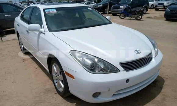 Buy Used Lexus ES 300 White Car in Abuja in Lagos State Buy Used Lexus ES 300 White Car in Abuja in Lagos State