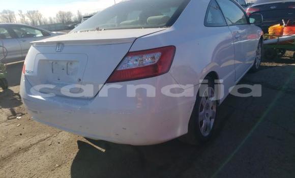 Buy Used Honda Civic White Car in Kaduna in Kaduna State Buy Used Honda Civic White Car in Kaduna in Kaduna State