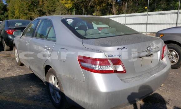 Buy Used Toyota Camry Silver Car in Warri in Delta State Buy Used Toyota Camry Silver Car in Warri in Delta State