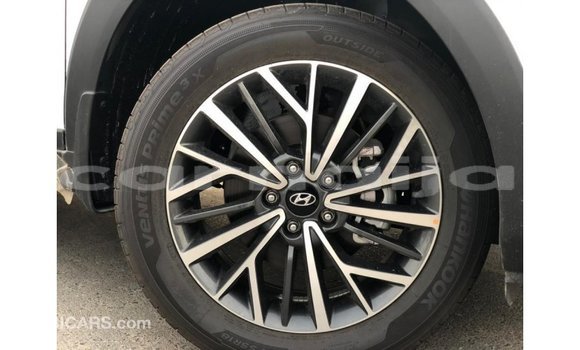 Buy Import Hyundai Tucson White Car in Import - Dubai in Abia State Buy Import Hyundai Tucson White Car in Import - Dubai in Abia State