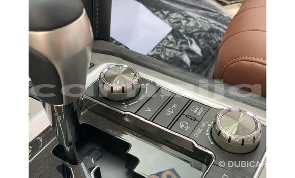 Buy Import Toyota Land Cruiser White Car in Import - Dubai in Abia State Buy Import Toyota Land Cruiser White Car in Import - Dubai in Abia State