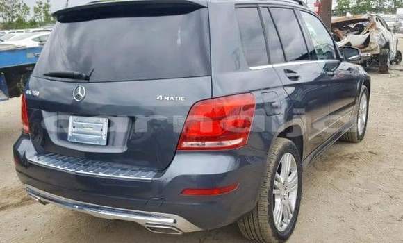 Acheter Import Voiture Mercedes-Benz GLK–Class Beige à Lagos, État de Lagos Acheter Import Voiture Mercedes-Benz GLK–Class Beige à Lagos, État de Lagos