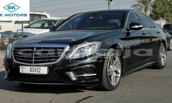 Acheter Import Voiture Mercedes-Benz 190 Noir à Import - Dubai, État d'Abia Acheter Import Voiture Mercedes-Benz 190 Noir à Import - Dubai, État d'Abia