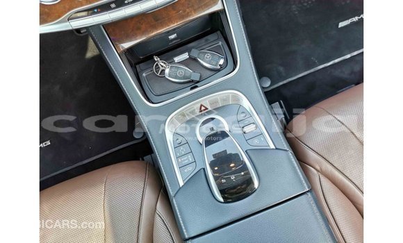 Acheter Import Voiture Mercedes-Benz 190 Noir à Import - Dubai, État d'Abia Acheter Import Voiture Mercedes-Benz 190 Noir à Import - Dubai, État d'Abia