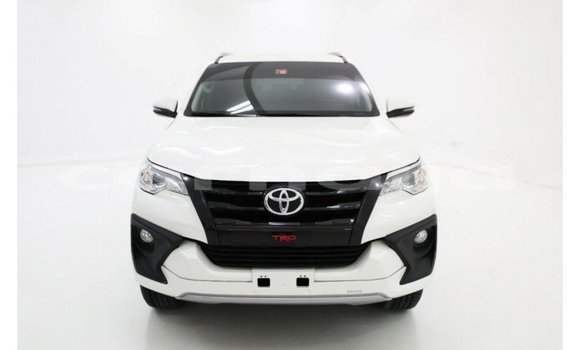 Buy Import Toyota Fortuner White Car in Import - Dubai in Abia State Buy Import Toyota Fortuner White Car in Import - Dubai in Abia State