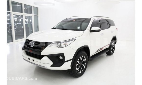 Buy Import Toyota Fortuner White Car in Import - Dubai in Abia State Buy Import Toyota Fortuner White Car in Import - Dubai in Abia State
