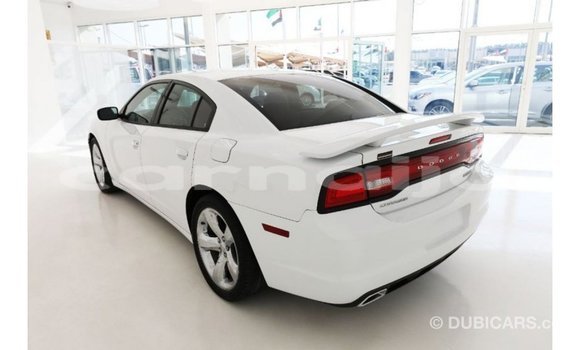 Buy Import Dodge Charger White Car in Import - Dubai in Abia State Buy Import Dodge Charger White Car in Import - Dubai in Abia State