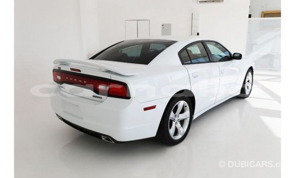 Buy Import Dodge Charger White Car in Import - Dubai in Abia State Buy Import Dodge Charger White Car in Import - Dubai in Abia State