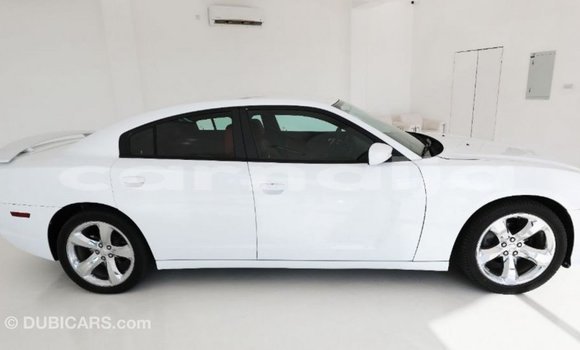 Buy Import Dodge Charger White Car in Import - Dubai in Abia State Buy Import Dodge Charger White Car in Import - Dubai in Abia State