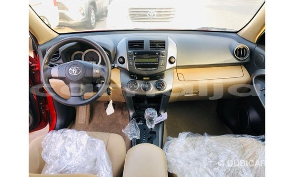 Acheter Import Utilitaire Toyota HiAce Rouge à Import - Dubai, État d'Abia Acheter Import Utilitaire Toyota HiAce Rouge à Import - Dubai, État d'Abia