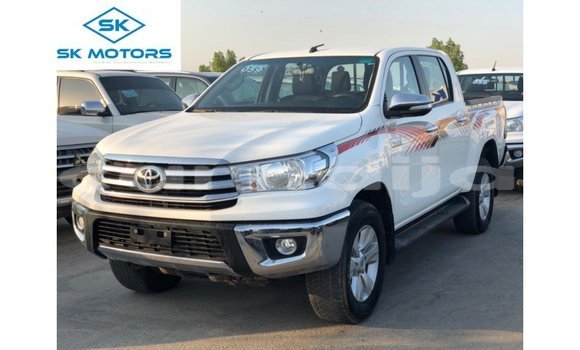 Buy Import Toyota Hilux White Car in Import - Dubai in Abia State Buy Import Toyota Hilux White Car in Import - Dubai in Abia State