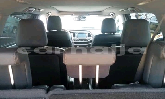 Acheter Neuf Voiture Toyota Highlander Blanc à Abakaliki, État d'Ebonyi Acheter Neuf Voiture Toyota Highlander Blanc à Abakaliki, État d'Ebonyi