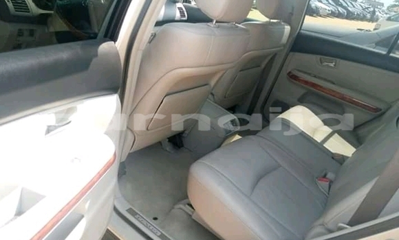 Acheter Neuf Voiture Lexus RX 330 Gris à Ado–Ekiti, État d'Ekiti Acheter Neuf Voiture Lexus RX 330 Gris à Ado–Ekiti, État d'Ekiti