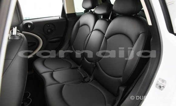 Buy Import MINI Cooper White Car in Import - Dubai in Abia State Buy Import MINI Cooper White Car in Import - Dubai in Abia State