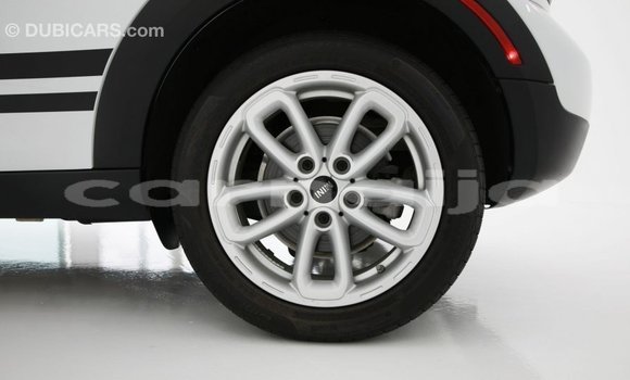 Buy Import MINI Cooper White Car in Import - Dubai in Abia State Buy Import MINI Cooper White Car in Import - Dubai in Abia State