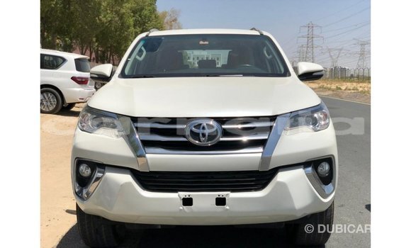 Buy Import Toyota Fortuner White Car in Import - Dubai in Abia State Buy Import Toyota Fortuner White Car in Import - Dubai in Abia State