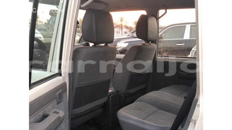 Big with watermark toyota land cruiser abia state import dubai 10160