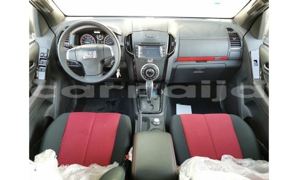 Buy Import Isuzu Rodeo White Car in Import - Dubai in Abia State Buy Import Isuzu Rodeo White Car in Import - Dubai in Abia State