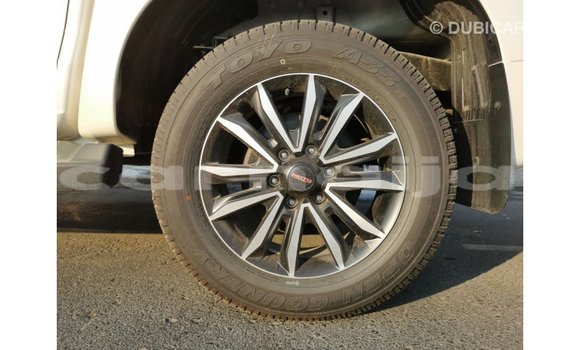 Buy Import Isuzu Rodeo White Car in Import - Dubai in Abia State Buy Import Isuzu Rodeo White Car in Import - Dubai in Abia State