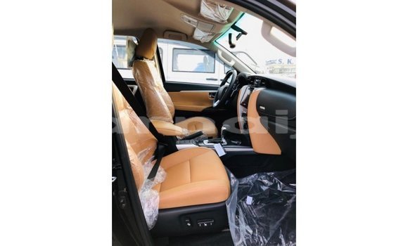 Buy Import Toyota Fortuner Black Car in Import - Dubai in Abia State Buy Import Toyota Fortuner Black Car in Import - Dubai in Abia State