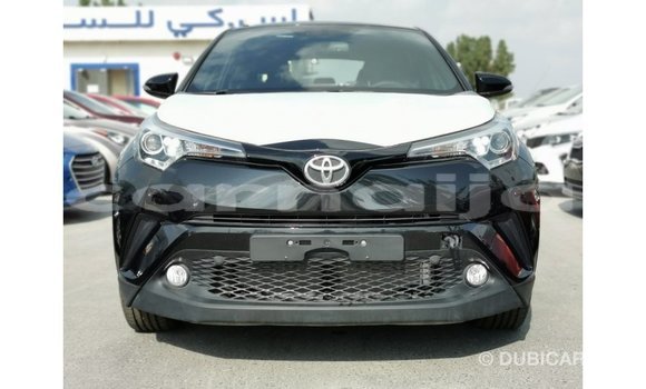 Acheter Import Voiture Toyota C-HR Noir à Import - Dubai, État d'Abia Acheter Import Voiture Toyota C-HR Noir à Import - Dubai, État d'Abia