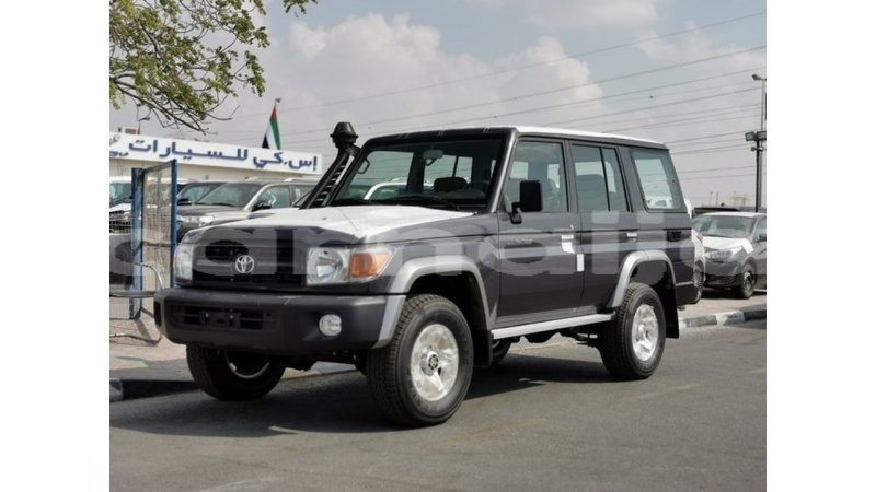 Big with watermark toyota land cruiser abia state import dubai 10193