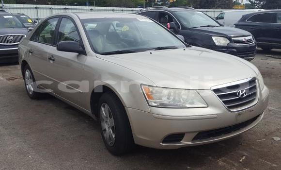 Acheter Occasion Voiture Hyundai Sonata Beige à Abuja, État de Lagos Acheter Occasion Voiture Hyundai Sonata Beige à Abuja, État de Lagos
