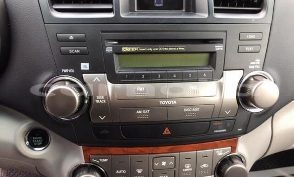 Buy New Toyota Highlander Red Car in Abuja in Lagos State Buy New Toyota Highlander Red Car in Abuja in Lagos State