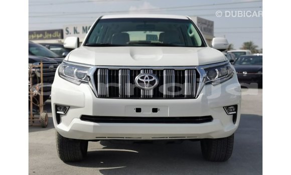 Acheter Import Voiture Toyota Prado Blanc à Import - Dubai, État d'Abia Acheter Import Voiture Toyota Prado Blanc à Import - Dubai, État d'Abia