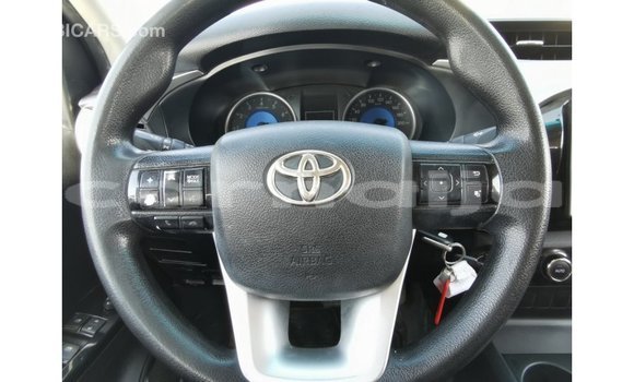 Buy Import Toyota Hilux White Car in Import - Dubai in Abia State Buy Import Toyota Hilux White Car in Import - Dubai in Abia State