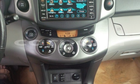 Acheter Occasion Voiture Toyota RAV4 Blanc à Kaduna, État de Kaduna Acheter Occasion Voiture Toyota RAV4 Blanc à Kaduna, État de Kaduna