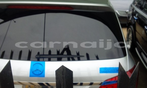 Acheter Occasion Voiture Mercedes-Benz ML–Class Gris à Abuja, État de Lagos Acheter Occasion Voiture Mercedes-Benz ML–Class Gris à Abuja, État de Lagos