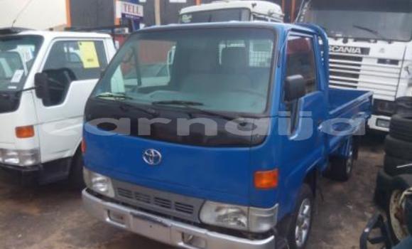 Acheter Import Utilitaire Toyota Dyna Bleu à Abuja, État de Lagos Acheter Import Utilitaire Toyota Dyna Bleu à Abuja, État de Lagos