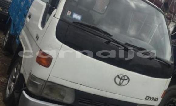 Acheter Import Utilitaire Toyota Dyna Blanc à Abuja, État de Lagos Acheter Import Utilitaire Toyota Dyna Blanc à Abuja, État de Lagos