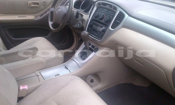 Acheter Neuf Voiture Toyota Highlander Marron à Lagos, État de Lagos Acheter Neuf Voiture Toyota Highlander Marron à Lagos, État de Lagos