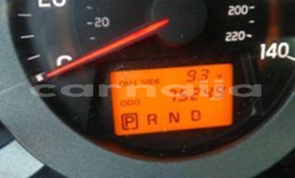Acheter Occasion Voiture Toyota RAV4 Rouge à Lagos, État de Lagos Acheter Occasion Voiture Toyota RAV4 Rouge à Lagos, État de Lagos
