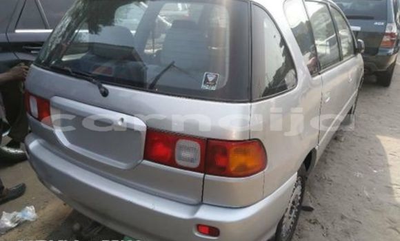 Acheter Import Voiture Toyota Picnic Gris à Abuja, État de Lagos Acheter Import Voiture Toyota Picnic Gris à Abuja, État de Lagos