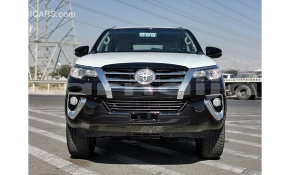 Buy Import Toyota Fortuner Black Car in Import - Dubai in Abia State Buy Import Toyota Fortuner Black Car in Import - Dubai in Abia State