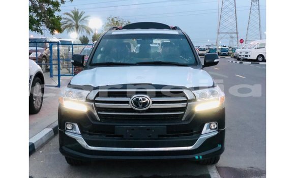 Buy Import Toyota DA Black Truck in Import - Dubai in Abia State Buy Import Toyota DA Black Truck in Import - Dubai in Abia State