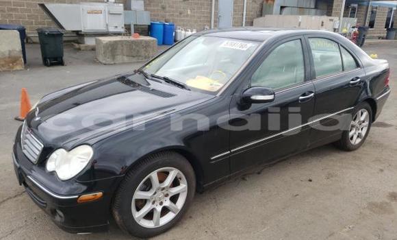 Acheter Neuf Voiture Mercedes-Benz C–Class Noir à Badagry, État de Lagos Acheter Neuf Voiture Mercedes-Benz C–Class Noir à Badagry, État de Lagos