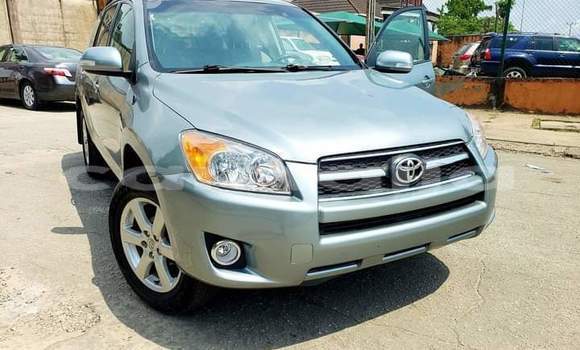 Acheter Occasion Voiture Toyota RAV4 Vert à Lagos, État de Lagos Acheter Occasion Voiture Toyota RAV4 Vert à Lagos, État de Lagos