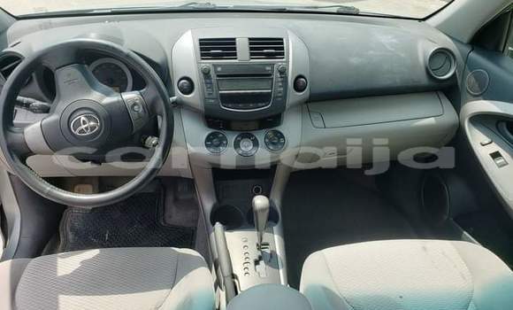 Acheter Occasion Voiture Toyota RAV4 Vert à Lagos, État de Lagos Acheter Occasion Voiture Toyota RAV4 Vert à Lagos, État de Lagos