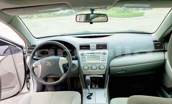 Acheter Import Voiture Toyota Camry Beige à Lagos, État de Lagos Acheter Import Voiture Toyota Camry Beige à Lagos, État de Lagos