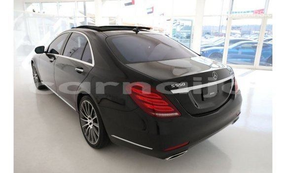 Buy Import Mercedes‒Benz 1117 Black Truck in Import - Dubai in Abia State Buy Import Mercedes‒Benz 1117 Black Truck in Import - Dubai in Abia State