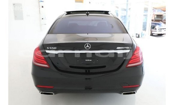 Buy Import Mercedes‒Benz 1117 Black Truck in Import - Dubai in Abia State Buy Import Mercedes‒Benz 1117 Black Truck in Import - Dubai in Abia State